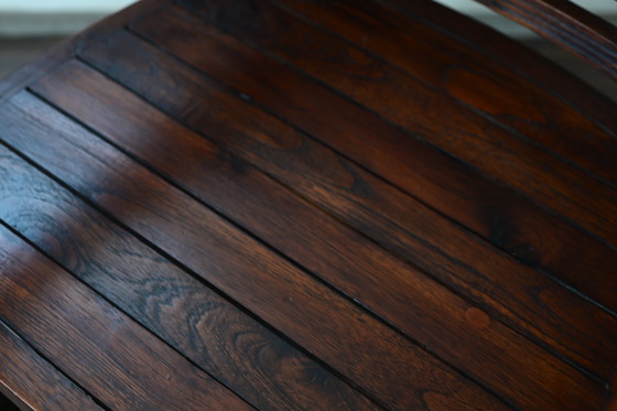 Image 1 of Antieke Engelse Armstoel van Massief Hout