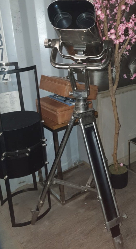 Eichholtz Binoculars – Decorative Objects, Metal (photo 3 of 5)