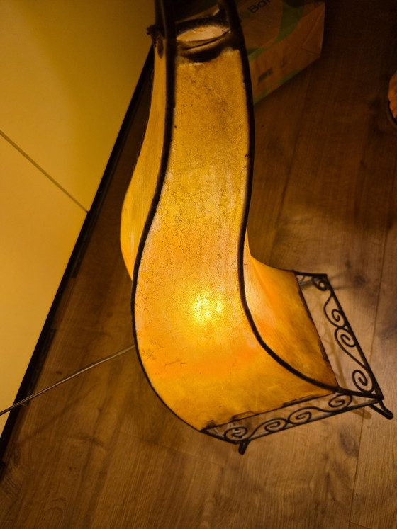 Parchment skin lamp metal frame beautiful warm light – Floor lights, rvs (photo 4 of 5)