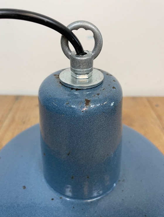 Image 1 of Suspension industrielle en émail bleu, années 1960