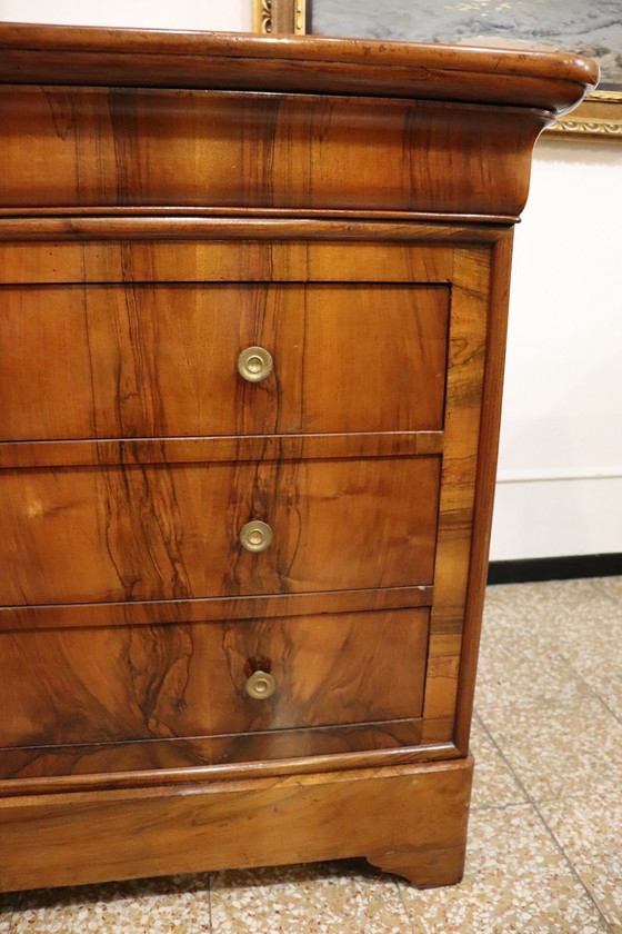 Image 1 of Cómoda antigua de nogal, restaurada, Italia, siglo XIX