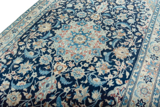 Image 1 of Hand-knotted Nain 9La oriental rug with silk content - 200 x 120 cm