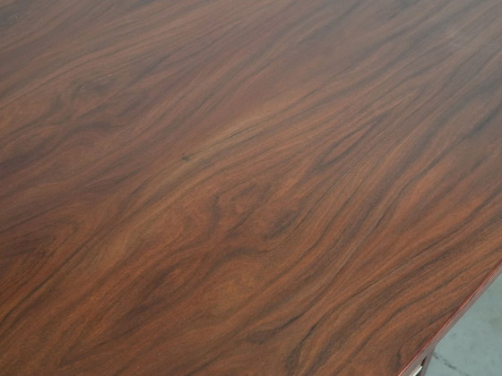 Image 1 of Bureau en palissandre, design danois, années 1970, production : Danemark