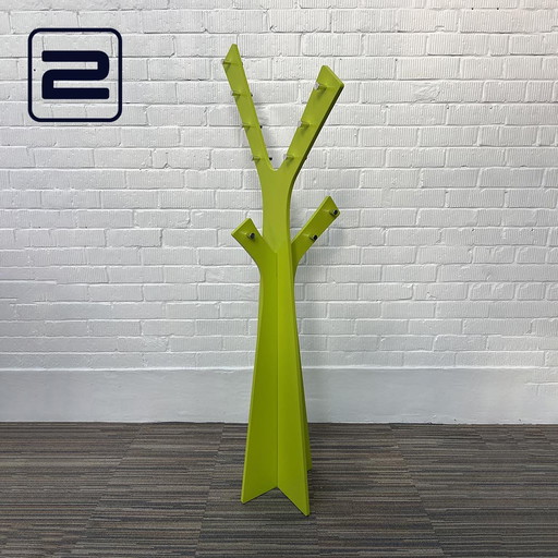 Cascando Tree Coat Hanger 