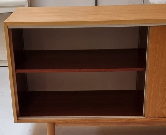 Image 1 of jaren 70 dressoir