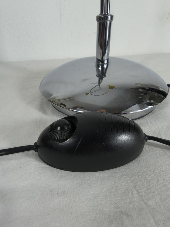 Image 1 of Lampe de table avec 2 abat-jour en verre G4 et variateur.