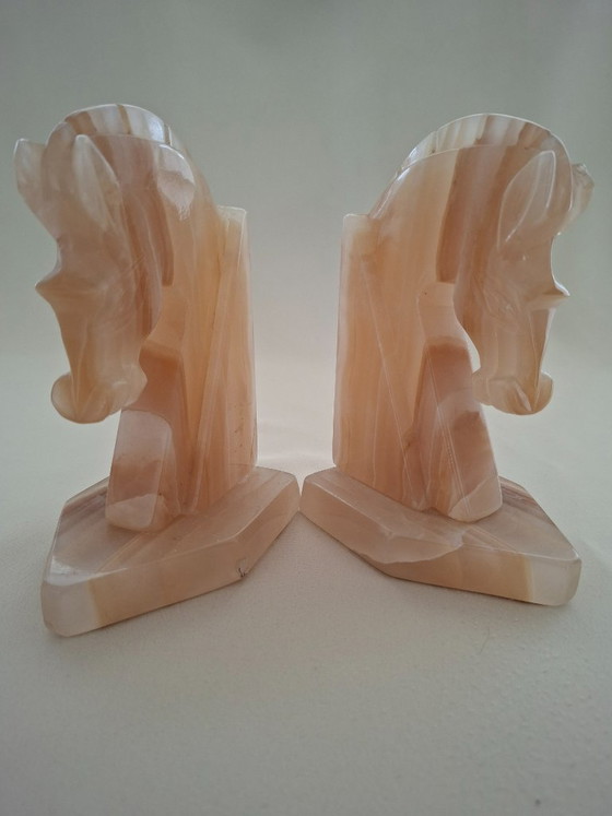 Image 1 of Set antiker Onyx-Buchstützen – Pferdeköpfe