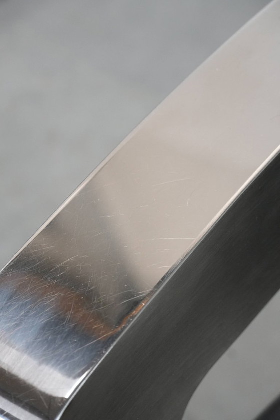 Image 1 of Unique design Aviator armchair with beautiful color scheme and an aluminum frame