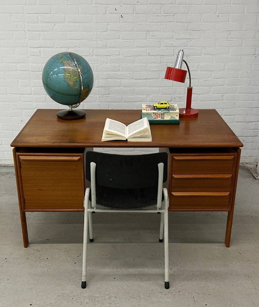 Bureau vintage danois GV Møbler, années 1960
