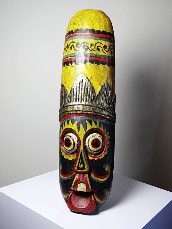 Image 1 of Grand masque Balinais en bois sculpté et peint à la main, Indonésie, années 1970