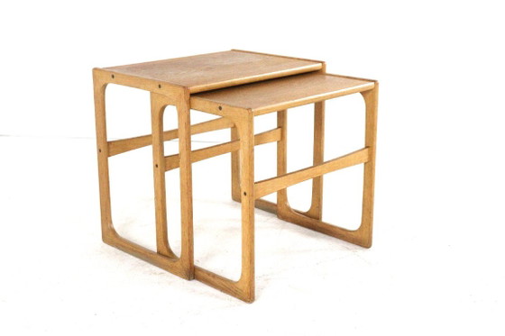 Set di 2 tavolini impilabili vintage in rovere, stile danese Mimiset – Wood (photo 12 of 20)