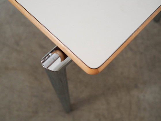 Image 1 of Mesa laminada, diseño danés, 2000, fabricada por Randers Møbelfabrik.