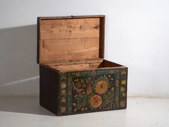Antique painted Chinese trunk in pine wood – China, circa 1900 – Storage cabinet (photo 15 of 40)