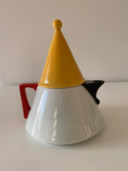 J. Kronestar Iconic vintage tea-for-one teapot 'Futura' in Memphis style