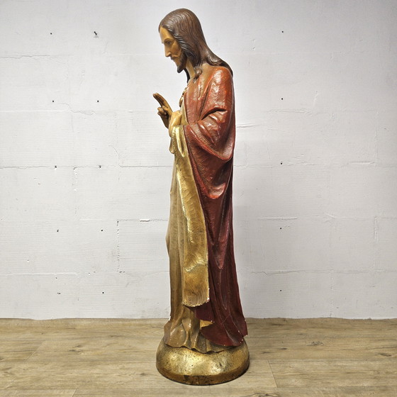 Image 1 of 2 grandes statues antiques de Jésus au Sacré-Cœur (Gerard Linssen) - 2 statues antiques de Jésus au Sacré-Cœur (1900)