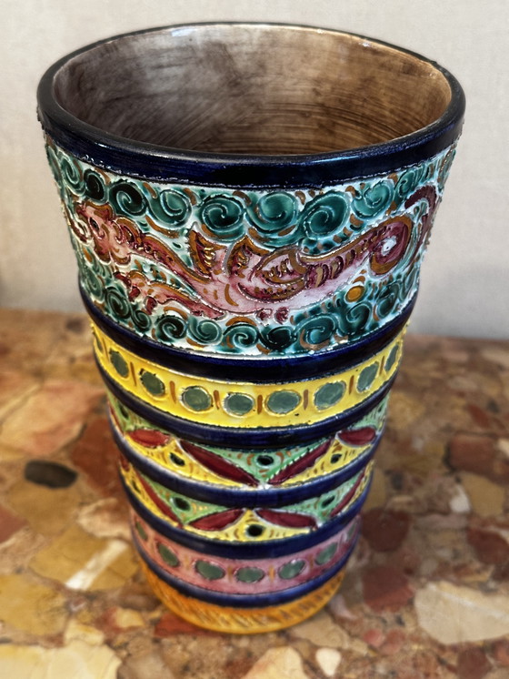 Image 1 of Vintage vaas met gebeitelde en beschilderde decoratie - Devres aardewerk