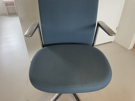 Image 1 of sedia Vitra Pacific