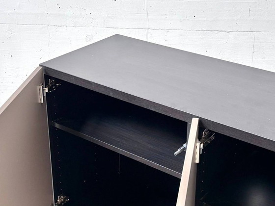 IKEA BESTÅ Meuble bas avec 3 portes en noir-brun – Commodes, Wood (photo 3 of 15)