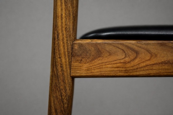 Image 1 of Sedie da pranzo scandinave in stile Mid-Century Modern, in teak e vinile, anni '60, set da 4