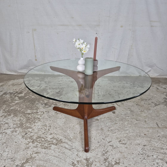Image 1 of Vintage 1960s round coffee table teak with glass, Danish