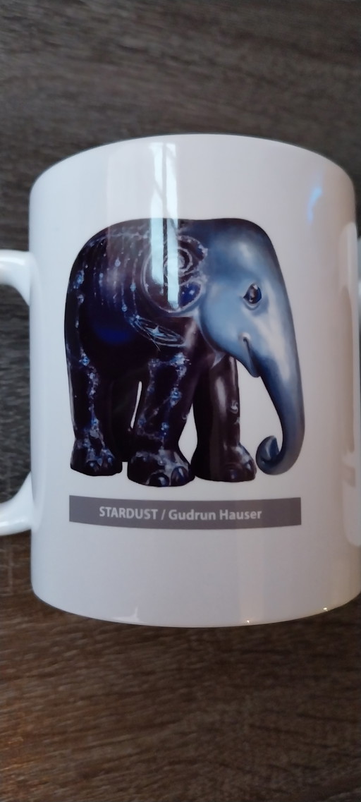 Extremely rare set of Elephant Parade mugs 2013 Stardust by Gudrun Hauser
