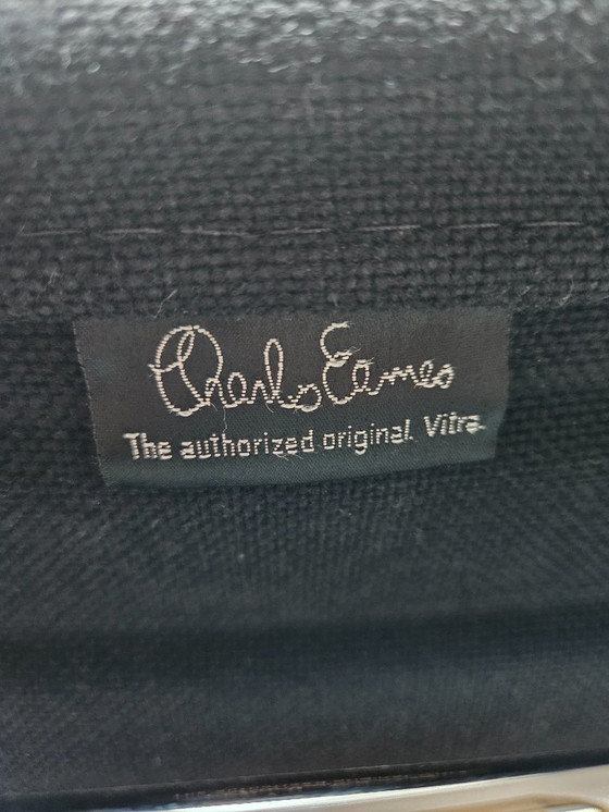 Image 1 of Vitra Eames EA108, nero hopsak, aluminium