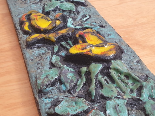 Vintage 3D wall panel with floral ceramic design, 70s retro decor – wanddecoratie (photo 2 of 15)