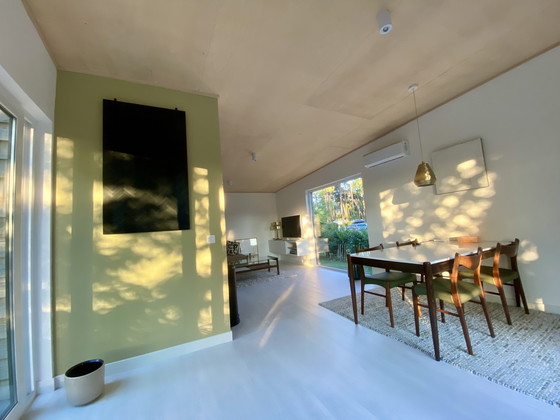 Image 1 of Tafel vintage Mooie (Martin Visser?)