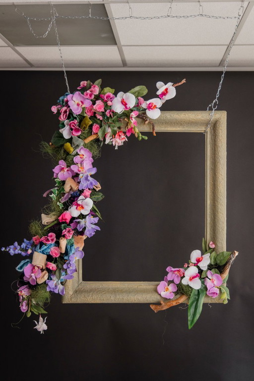 Einzigartiger Fotorahmen mit Blumen – Ein Kunstwerk voller Erinnerungen