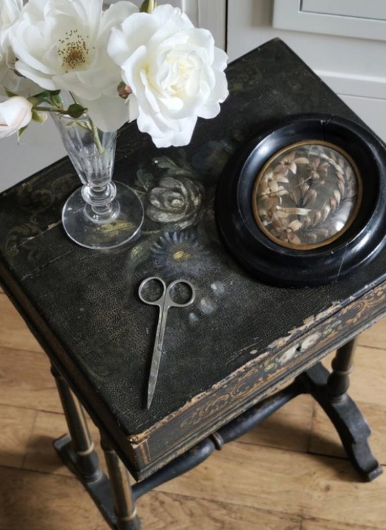 Image 1 of Small Napoleon III work table/sewing box in painted blackened wood – 19th century