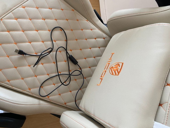 Image 1 of Sedia da gaming Hicon in similpelle beige