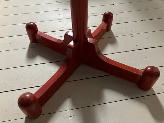 Appendiabiti rosso anni '80 – Legno (photo 7 of 8)
