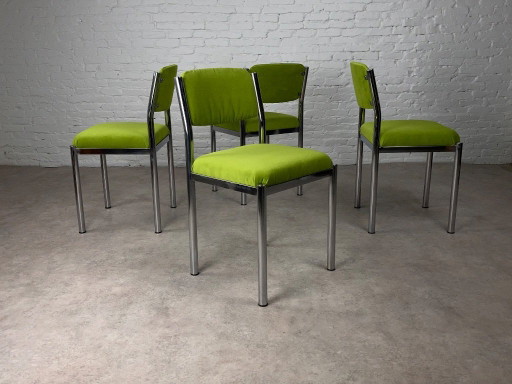 Set van 4 chromen buisvormige eetkamerstoelen — opnieuw bekleed met chartreusekleurig fluweel