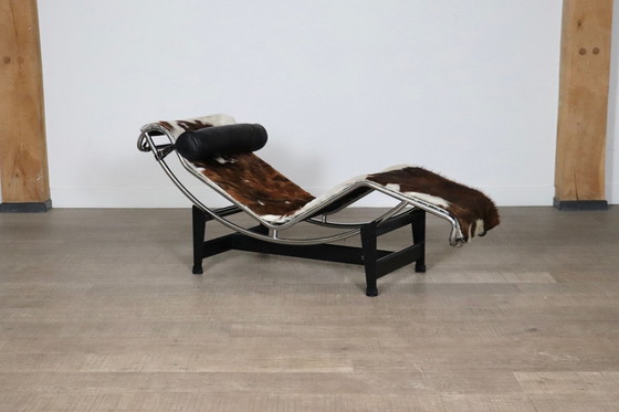 Image 1 of Cassina Lc4 Chaise Longue In Ponyskin Door Le Corbusier, Charlotte Perriand, 1980S