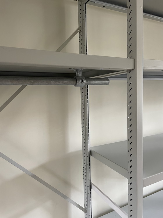 Image 1 of Scaffale vintage in acciaio con ripiani