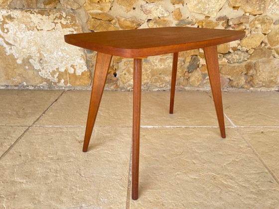 Image 1 of Table d'appoint vintage en acajou, style milieu du siècle, années 1960