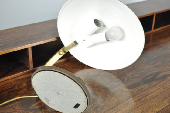 Image 1 of Bellissima lampada da tavolo in ottone Art déco/Bauhaus della metà del secolo scorso di Egon Hillebrand anni '60