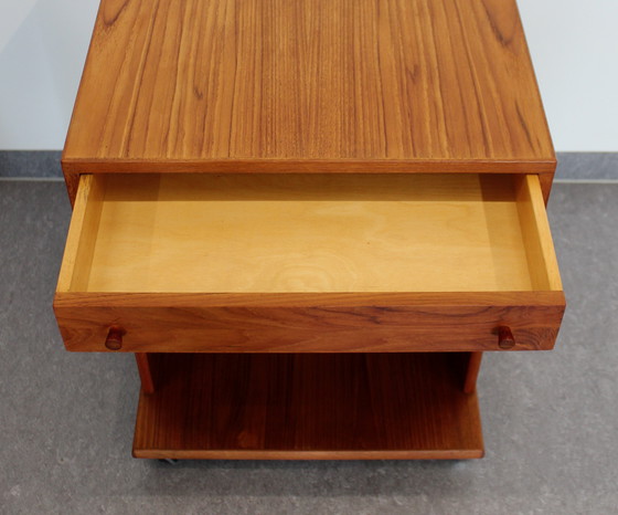 Image 1 of J. Ingvard Jensen Odense Mesa auxiliar / Carro