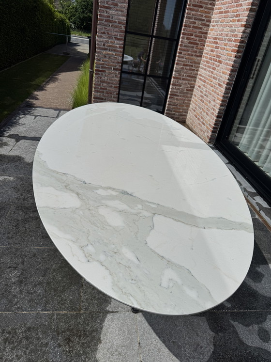 Image 1 of Joli ceramic table