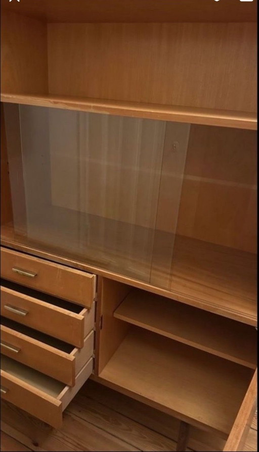 Credenza/vetrina della Germania dell'Est, anni '60 – Modernismo vintage di metà secolo della Germania dell'Est