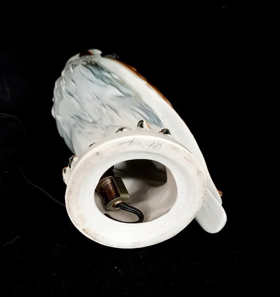 Porcelain lamp in the shape of an eagle – Table lamps (photo 3 of 8)