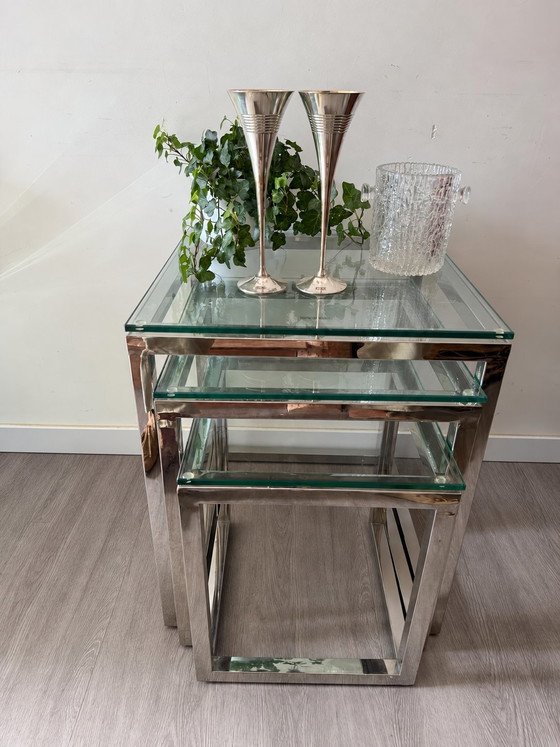 Mid Century Modern Mimi Set Cromo Vetro Tavolini – Chrome, Glass (photo 7 of 8)