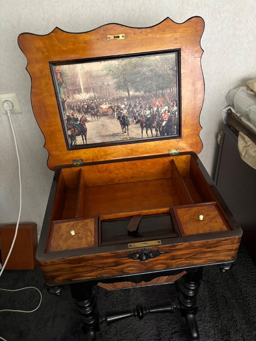 Antique Sewing Table/Side Table – bijzettafels, Wood