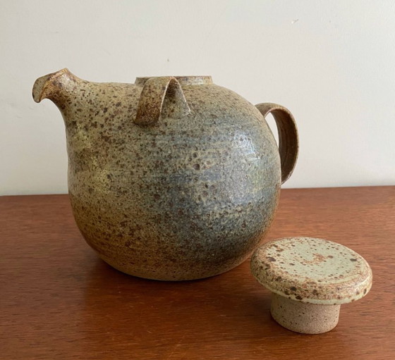 Image 1 of Tetera de cerámica única (Unica) de Arne Bang, Dinamarca, década de 1950.