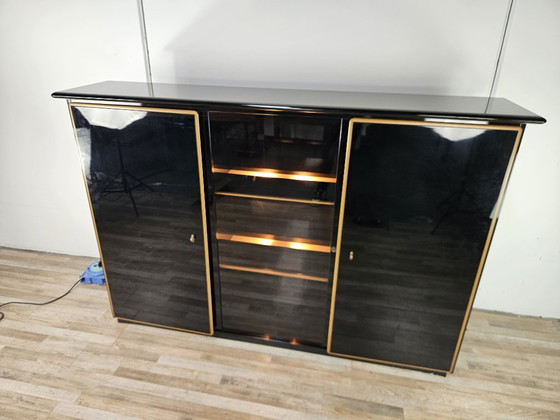 Credenza Pierre Cardin in legno laccato con vano illuminato, 1970 – Credenze con vetrina, Wood (photo 21 of 29)