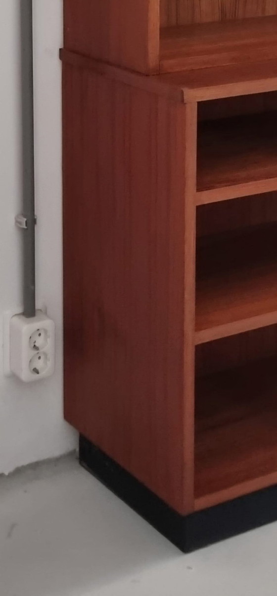 Image 1 of Librería de mediados de siglo