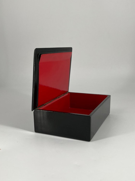 Image 1 of Hand-painted Russian lacquer box “Alyonushka” – Kholuy – vintage collectible