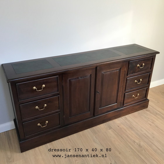 Image 1 of La scrivania angolare 220x220 si abbina perfettamente al mogano noce teak