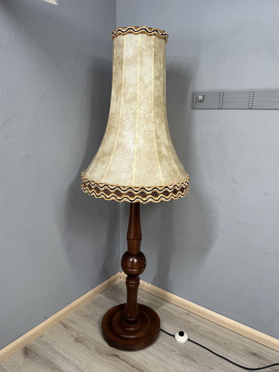 Image 1 of Vintage standing lamp with classic shade and wooden base