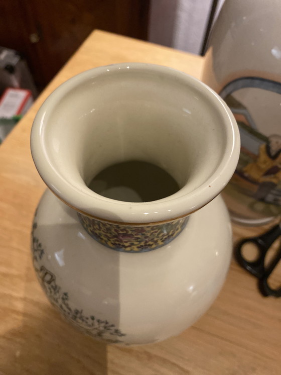 Image 1 of Chinese vaas naar de grote vaas